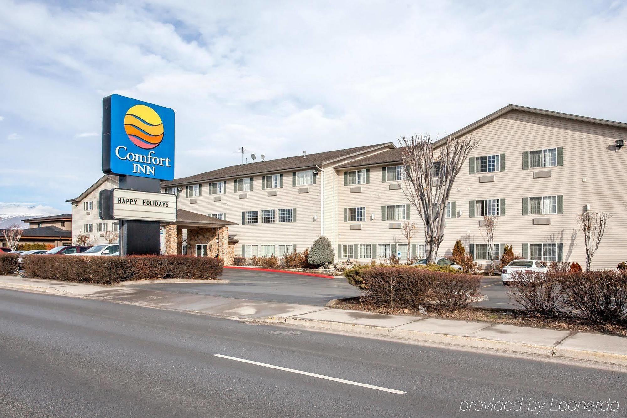 Best Western Plus Wenatchee Downtown Hotel Exterior photo